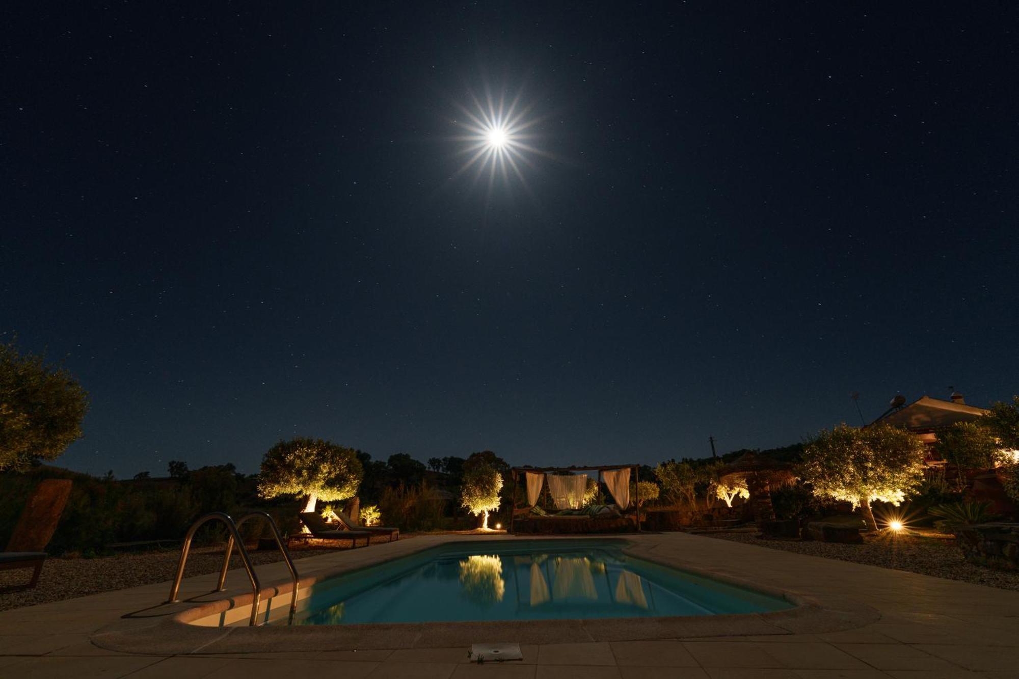 Corvatos Casas Do Monte Villa อัลโมโดวาร์ ภายนอก รูปภาพ